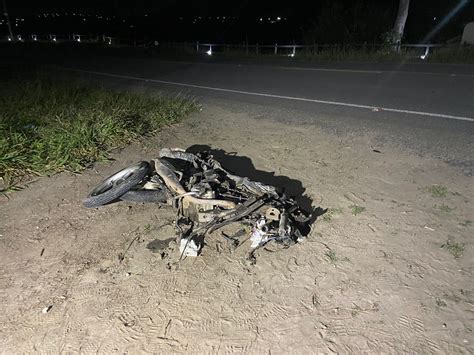 Mototaxista Morre Ap S Ser Atingido Por Caminh O Em Lagoa Seca Na