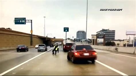 Car Narrowly Misses Texas Officer Who Slips On Icy Road Abc13 Houston