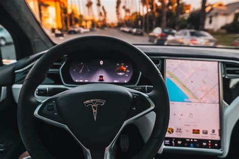 Tesla Lanza Suscripción Para La Conducción Autónoma Total 199 Dólares