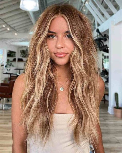 56 Stunning Money Piece Hair Highlights For A Face Framing Trend Red Blonde Hair Brown Blonde