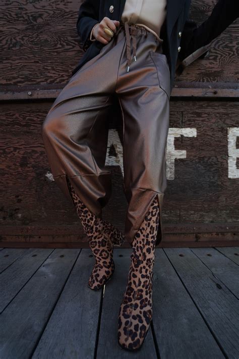 Pantalón babucha irregular Cobre Tits