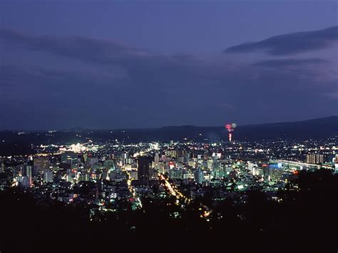 夜景100選 認定地「信夫山 第一展望台」ってどんなところ？ Biglobe旅行