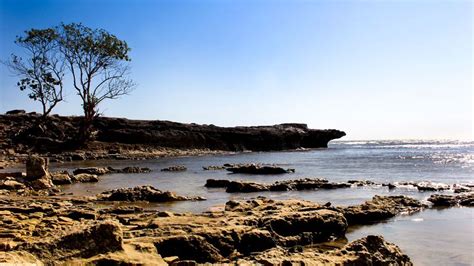 Pantai Punaga Keindahan Tebing Cantik di Sulawesi Selatan - Sulawesi ...