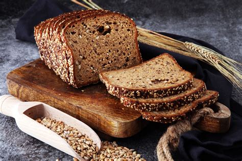 Pane Di Segale Benefici Valori Nutrizionali E Le Ricette Per Farlo In