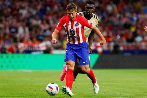 Cesar Azpilicueta confirms Atletico Madrid extension - Yahoo Sports