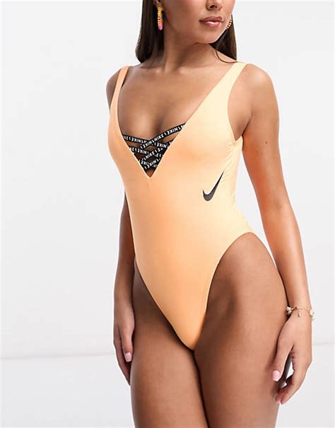 Nike Swimming Icon Sneakerkini Maillot 1 Pièce Orange Asos