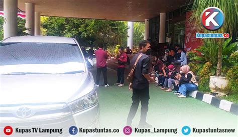 Kupas Tuntas KPK Geledah Gedung Rektorat Universitas Lampung