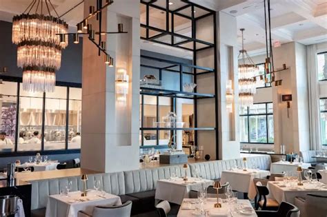 hard   restaurant tables  tampa bay    worth