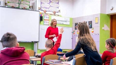 Od 1 lipca będzie można wnioskować o środki na wyprawkę szkolną Dobry