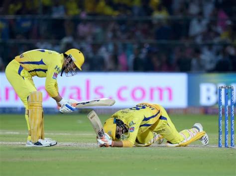 Ms Dhoni Fined Per Cent Of His Match Fee After He Stormed Into The