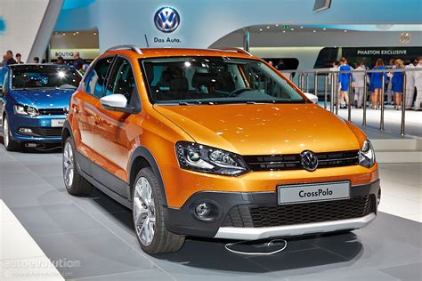 Volkswagen Polo Facelift Family Detailed in Geneva [Live Photos ...