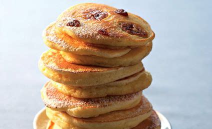 Cake banane rhum raisins pour 6 personnes Recettes Elle à Table