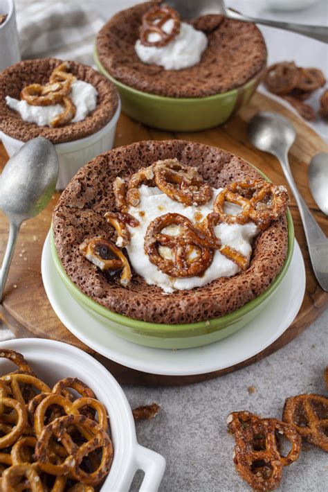 Nutella Pudding With Salty Pretzels