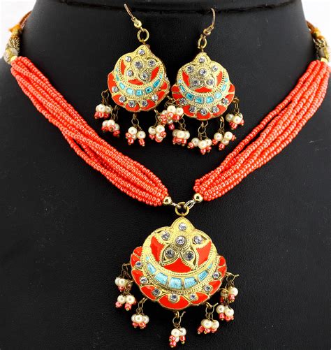 Coral Color Necklace And Earrings Set With Golden Ascent