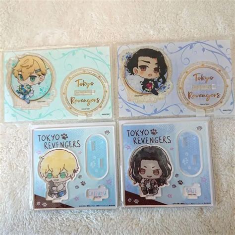 Tokyo Revengers Keisuke Baji Chifuyu Matsuno Acrylic Stand Set Japan