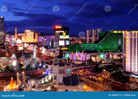 Las Vegas Strip Editorial Image Image Of Grand Vegas 18999175