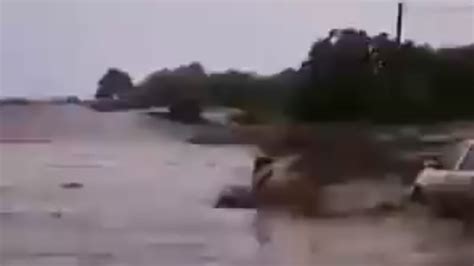 Al Menos Ocho Muertos En Inundaciones En Quince Provincias De Ir N El