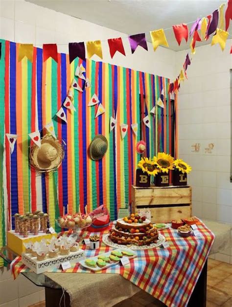 Decoração de Festa Junina 2021 70 ideias simples e baratas