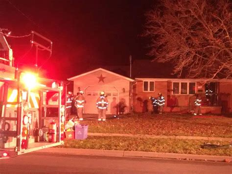 Crews Battle Overnight House Fire In Kingsville Windsor Star