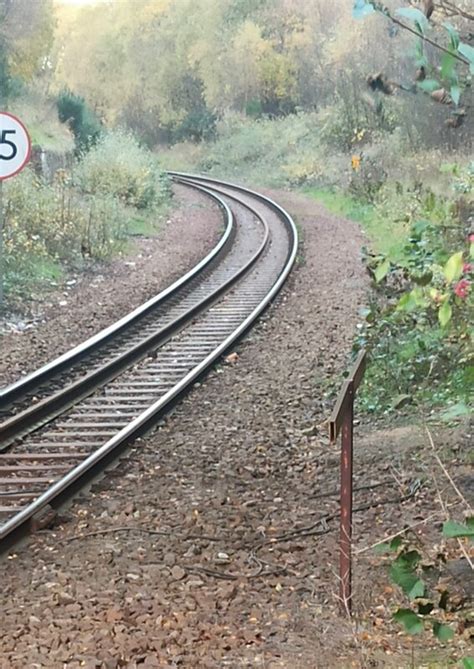 Old Gradient Sign At Kelvindale Railway © Thomas Nugent Geograph