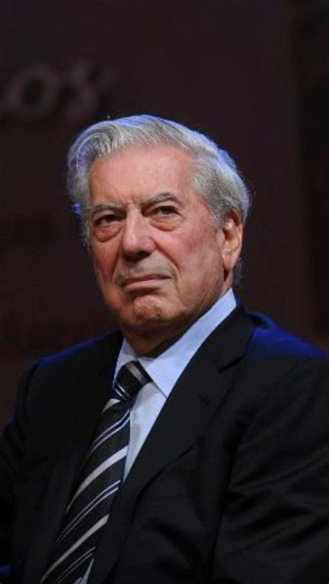 Mario Vargas Llosa Cumple A Os Tres Novelas Que Marcaron Hitos En