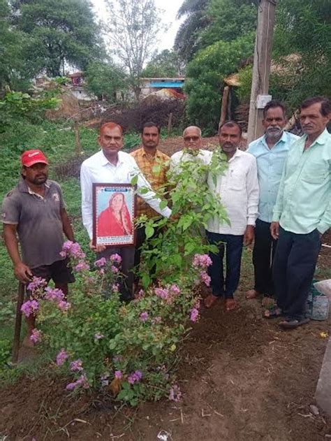 Service Fortnight Mandal President Planted Saplings In Satmara सेवा