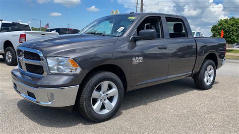 New 2020 Ram 1500 Classic Tradesman 4×4 Crew Cab 57 Box 4×4 Crew Cab