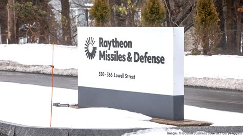 Raytheon CEO Gregory Hayes compensation in 2021 rose 11% to $23.3M ...