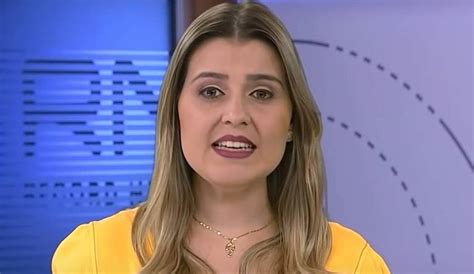 Ex âncora da Record desiste da carreira após processar a emissora por