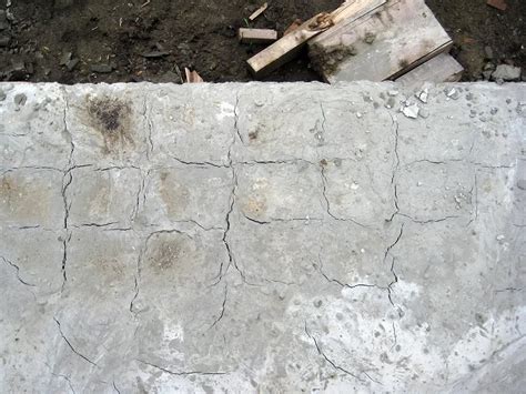 What Are Concrete Shrinkage Cracks