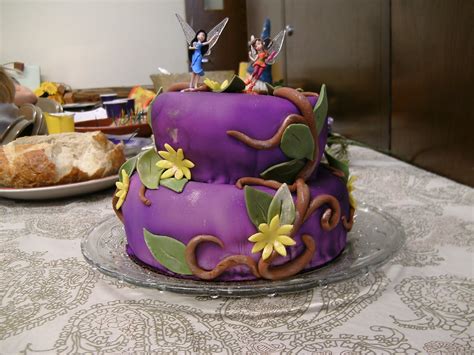 katie cakes: Fairy Baby Cake