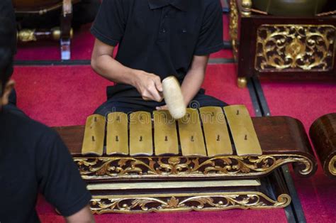 Gamelan Es Un Instrumento Musical Tradicional Malayo En Malasia Foto De