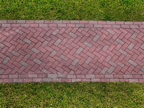 How To Lay A Brick Pathway How Tos Diy