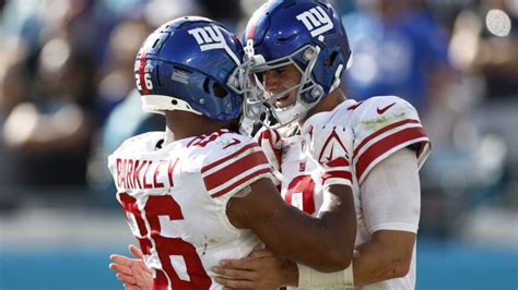 New York Giants To Rest Daniel Jones Saquon Barkley In Week