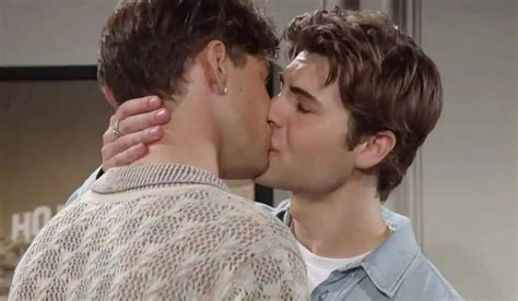 Remy Et Deke Nous Donnent Le Premier Baiser Gay Dans L Histoire De Beautiful Les Acteurs