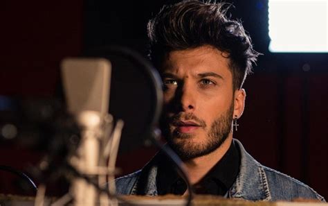 Blas Cantó Estrena Memoria Y Voy A Quedarme Sus Dos Canciones Para Eurovisión 2021 Eurovision