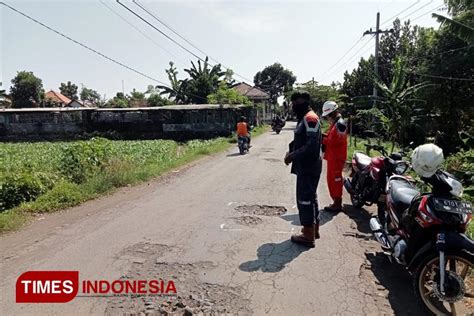 Jalan Rusak Dampak Tol Paspro Tak Kunjung Diperbaiki Pemkab