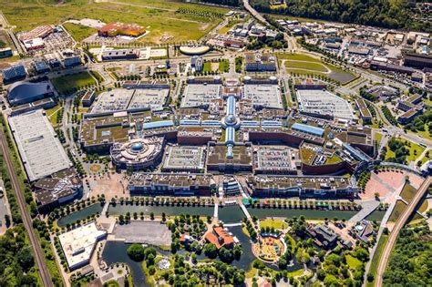 Oberhausen aus der Vogelperspektive Gebäudekomplex und Gelände des