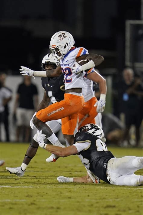 Ucf Rallies To Beat Boise State Blue Turf