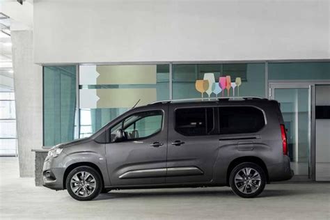 Fiche Technique Toyota Proace City Verso Vvt I Bva