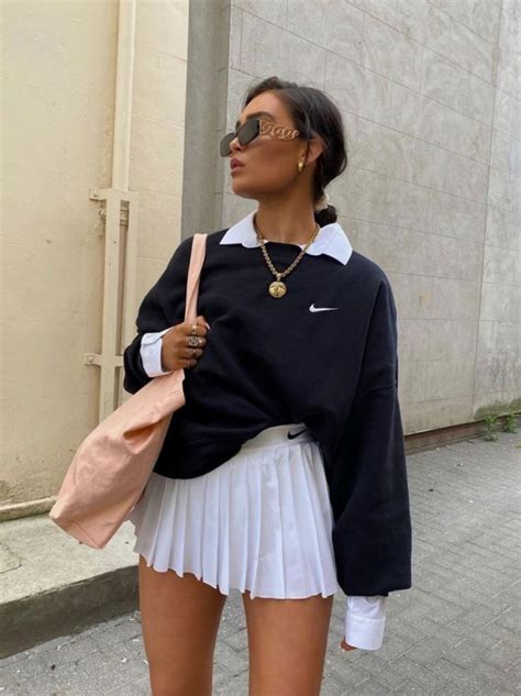 Fashion Inspo Outfit 2020 Nike Crewneck White Blouse Nike Tennis