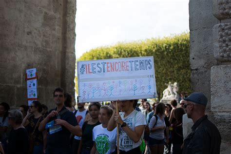 Marche Pour Le Climat Manifestants Montpellier Pour La