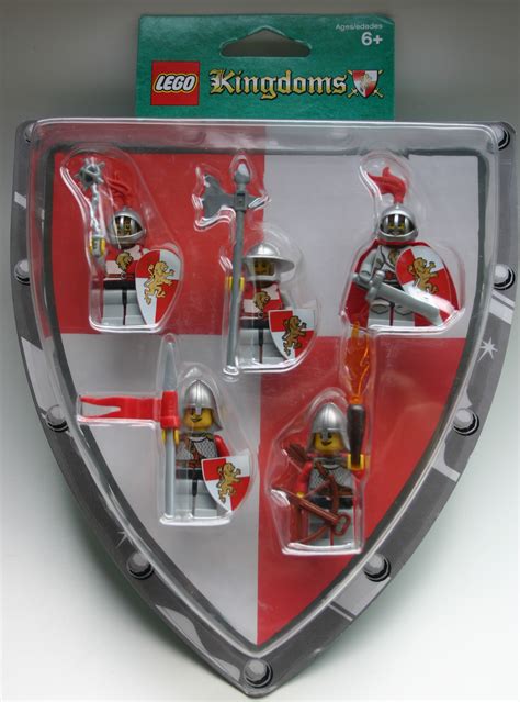 Knights Battle Pack 852921 Legopedia Fandom Powered By Wikia