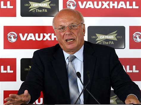 FA chairman Greg Dyke leaps to England fans' defence - Sports