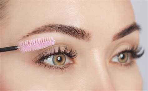 How To Brush Lash Extensions And Natural Lashes Lash Lovers