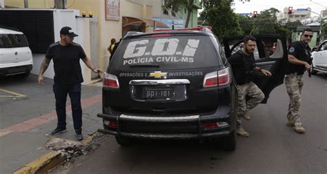 Pol Cia Captura Acusado De Matar Comerciante No Bairro Dan Bio Azul