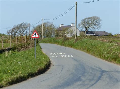 Lane Towards Dinas Dinlle Mat Fascione Cc By Sa 2 0 Geograph