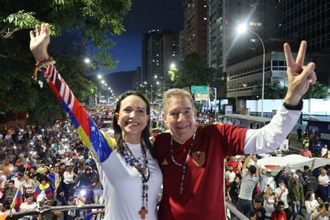 Triunfante caravana de María Corina Machado y Edmundo González llegó a