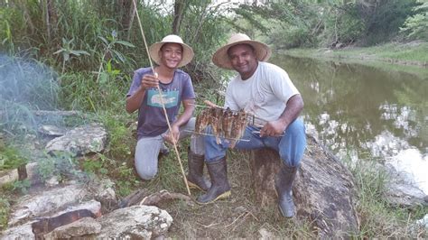 Fui Pescar Samuel E Assamos Peixe Na Beira Do Rio E Veja O Que