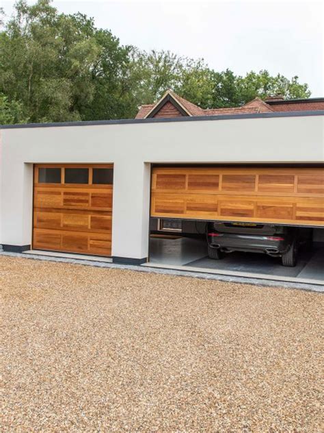 Smart Garage Doors Surrey Berkshire Kent Doormatic Garage Doors